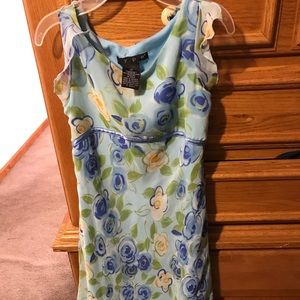 Girl’s summer dress